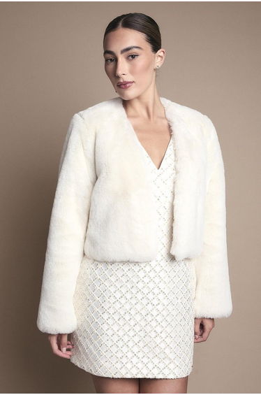 Occasion Short Edge To Edge Fur Coat