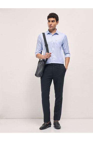 Men Solid Tailored Fit Formal Shirt