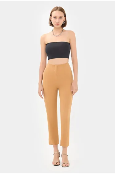 بنطلون بخصر عالي