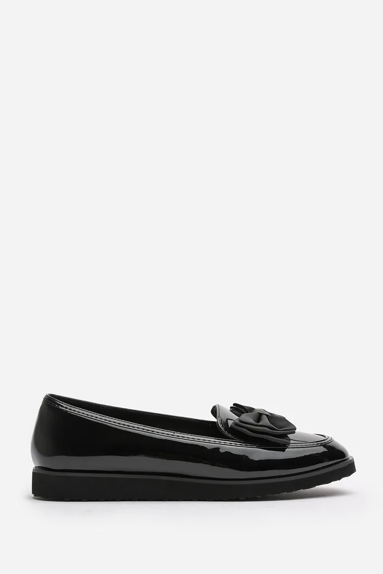 Cireya Black Patent Bow Detail Slip On Loafers - 2