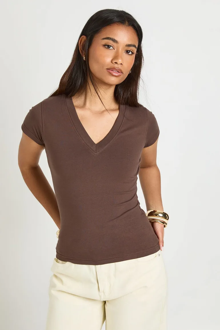 V Neck Cap Sleeve Fitted T-shirt - chocolate - 3