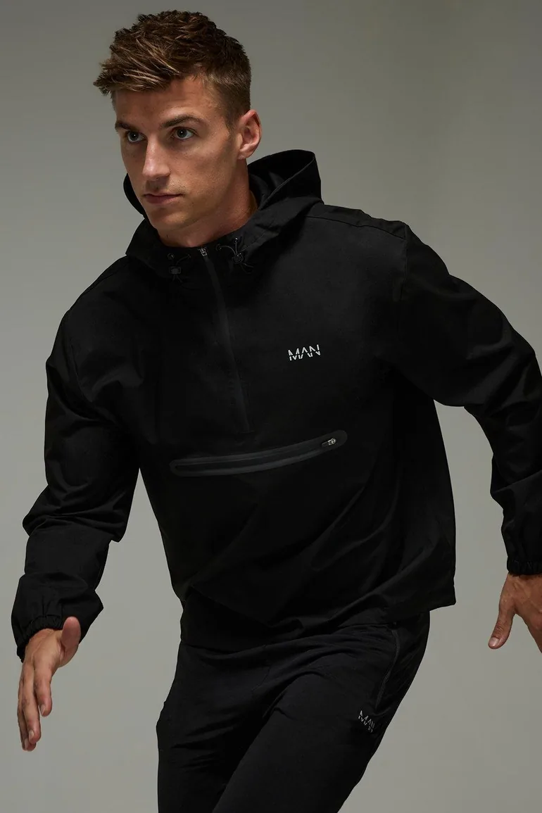 Man Active Half Zip Windbreaker - black - 2