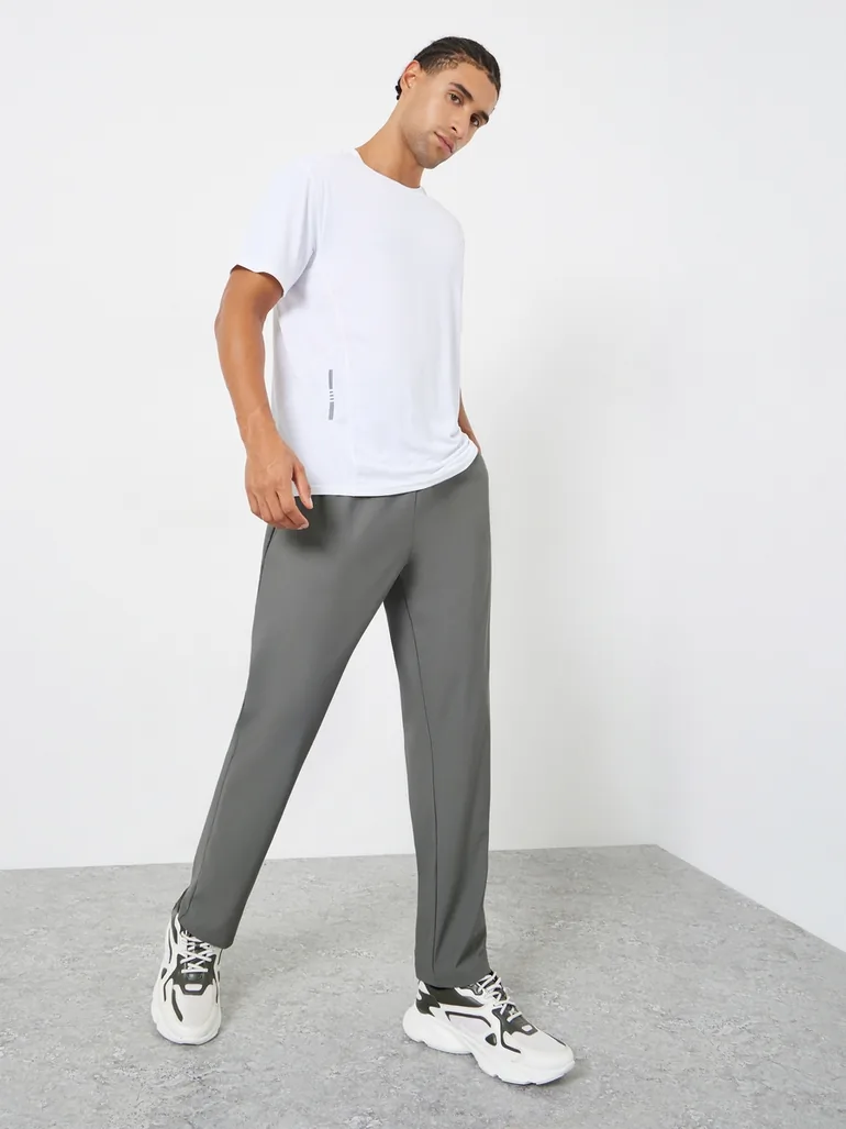 Men Grey Relaxed Track Pant