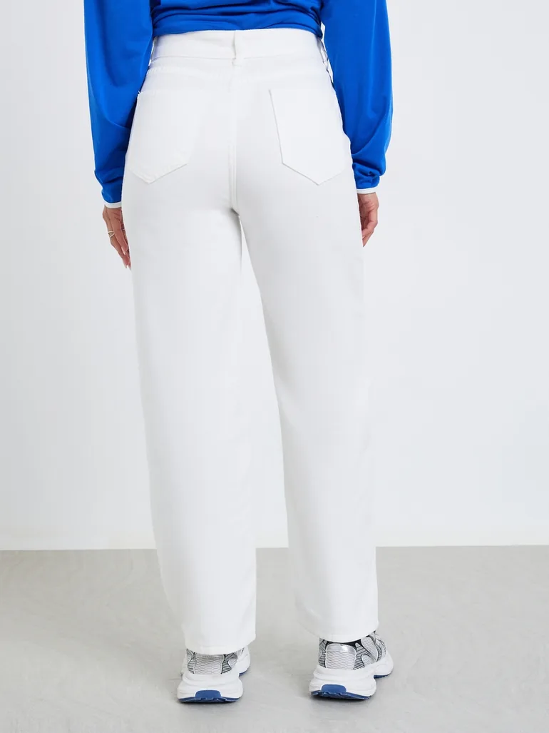 Women Straight Leg Jeans with Pockets - 3