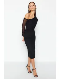 Black Abstract Lined Asymmetrical Collar Knitted Dress