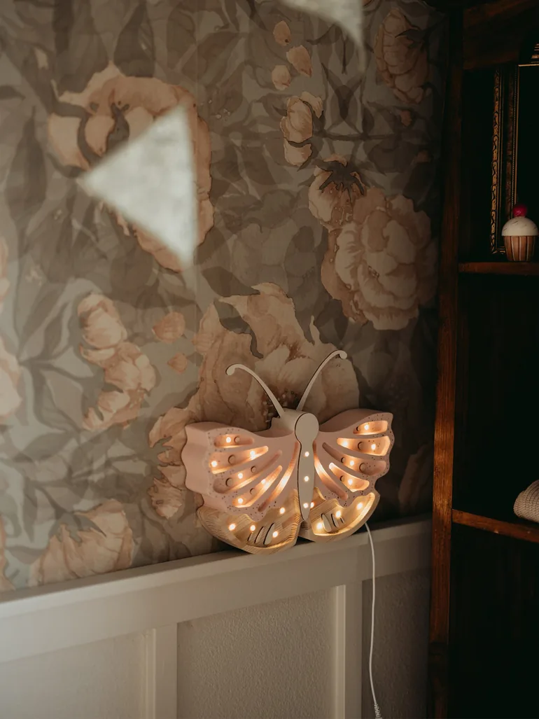 Butterfly Lamp in Pink (19x35x5.5 cm) - 1