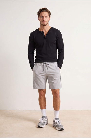Gray Regular Fit Knitted Shorts & Bermuda with Side Piping