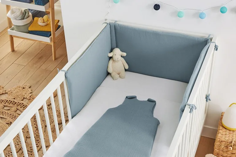 مصد سرير أطفال فطن موسلين