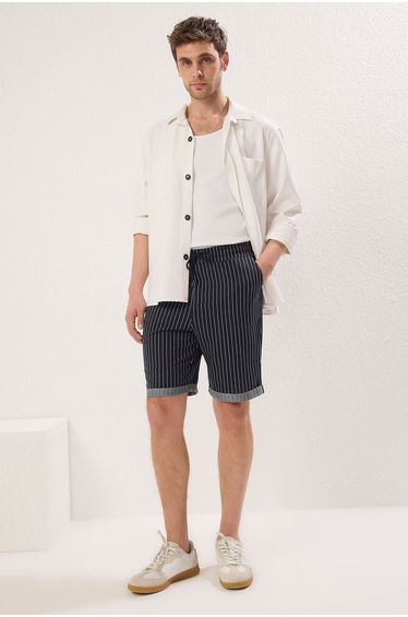 Navy Blue Regular Mid Length/Normal Cut Striped Shorts