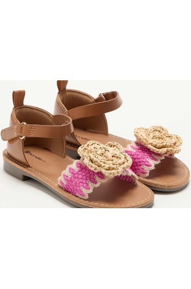 Flat sandals with fancy flowers BEIGE