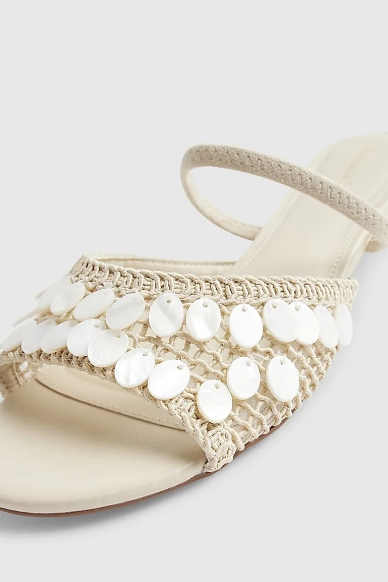 Cream Shell Crochet Low Heel Sandals - 3