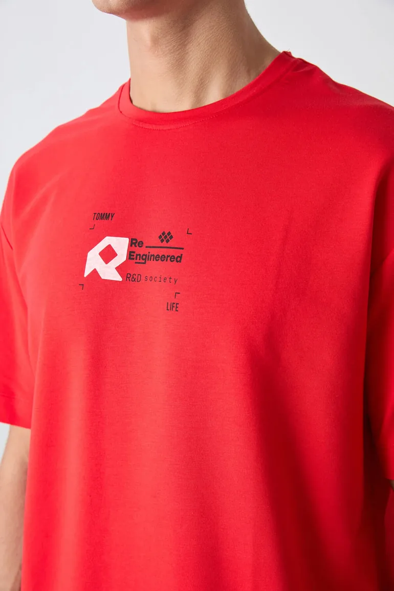 TOMMY Oversized Logo Print Crew Neck T-Shirt - 2