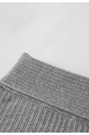 Folded Off-Shoulder Ribbed Knit Sweater and Shorts Set in Grey product thumbnail 2