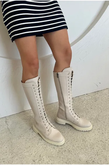 Darwin Women's Lace-Up Leather Combat Boots