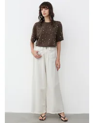 Vintage Charm Straight Leg Jeans in White - 2