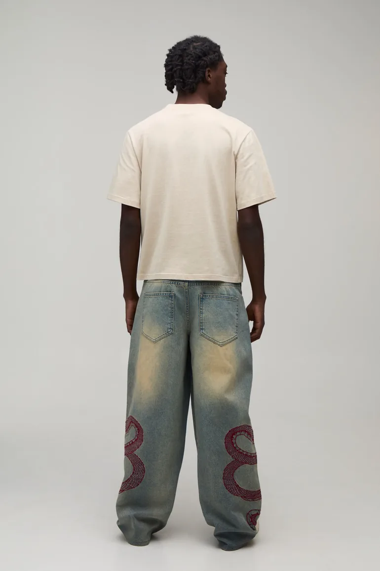 Snake Embroidered Tinted Super Baggy Jeans - bleach wash - 2