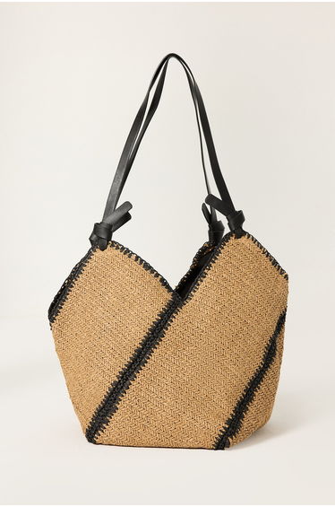 CONTRAST STRAW BAG