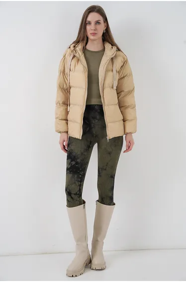 Winter Jacket - Beige - Puffer