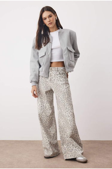 Multicolored Regular Waist Leopard Print Wide Leg Jeans