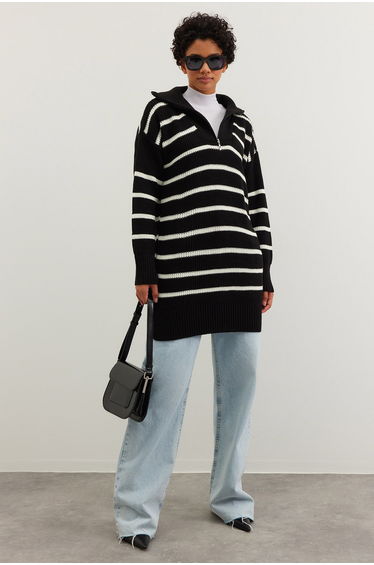 Sweater - Black - Regular fit