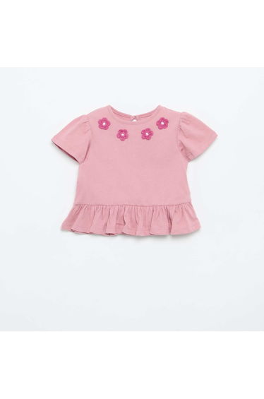 Short-sleeved T-shirt with embroidery and ruffled hem PINK