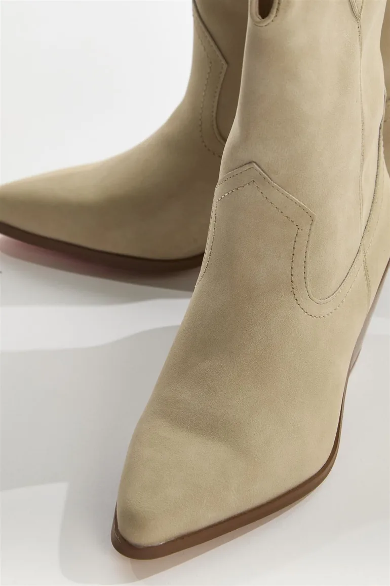 Cream Cowboy Ankle-Boots - 2