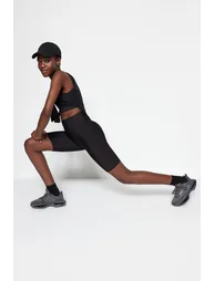 Sports Leggings - Black - High Waist - 4