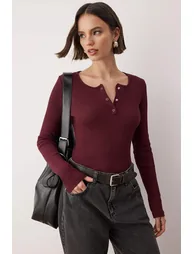 Burgundy Knitted top