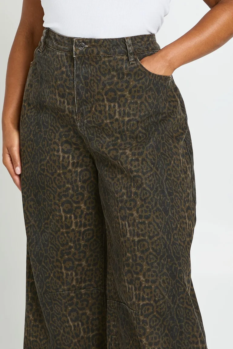 Plus High Waist Leopard Print Barrel Jean - leopard - 3