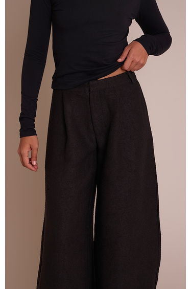Black Boucle Textured Balloon Trousers product thumbnail 4