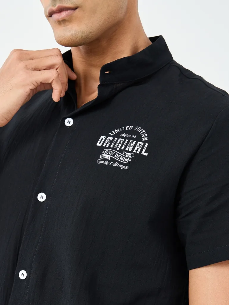 Graphic Print Buttoned Front Short Sleeve Shirt - 3