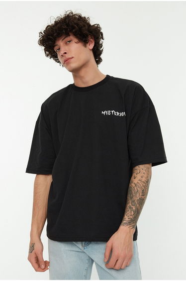 T-Shirt - Black - Oversize