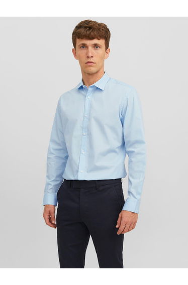 Solid Slim Fit Shirt with Button Placket