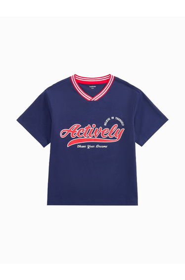 Boys' Short Sleeve V-Neck T-Shirt With Front Print