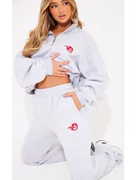 PRETTYLITTLETHING Ash Grey Logo Embroidered Half Zip Sweatshirt - 3