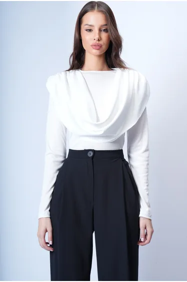 Women's Ecru Crew Neck Shoulders Draped Fixed Shawl Detailed Knitted Blouse