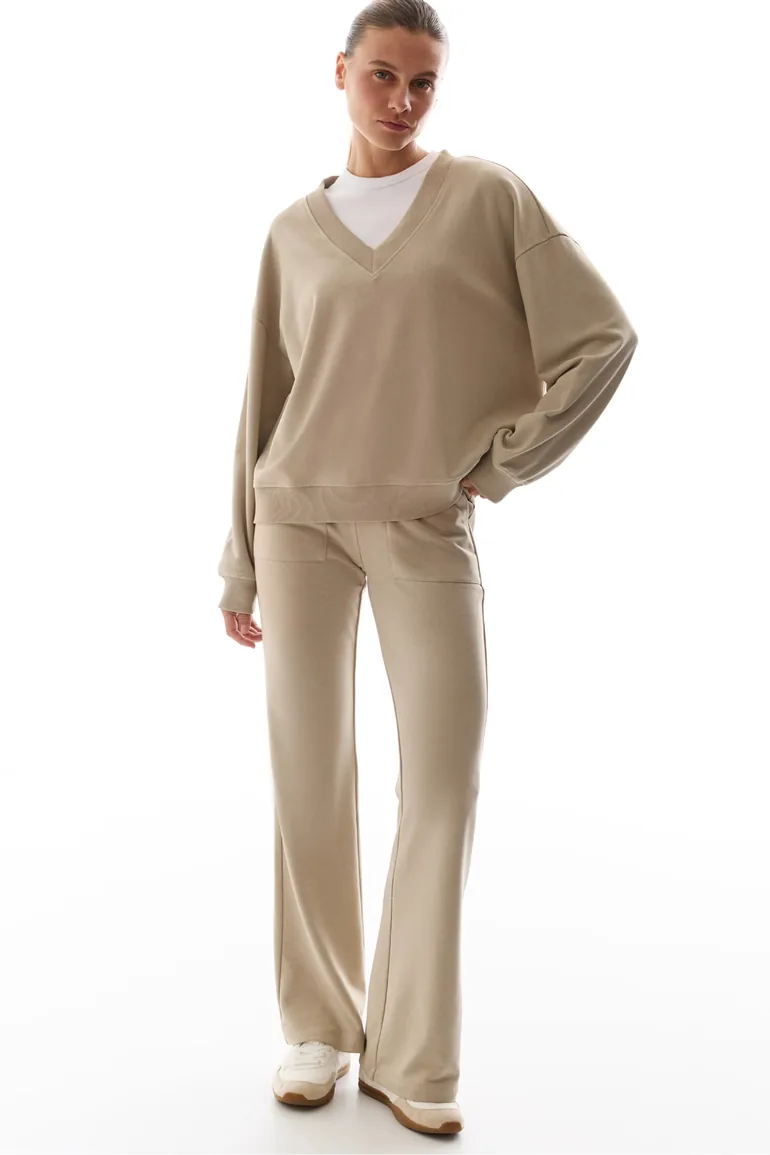 PENTI Ribana Detail Flare Sweatpants
