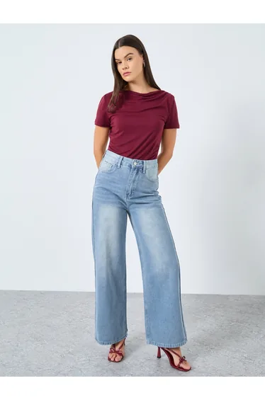 High Rise Straight Fit Faded Jeans