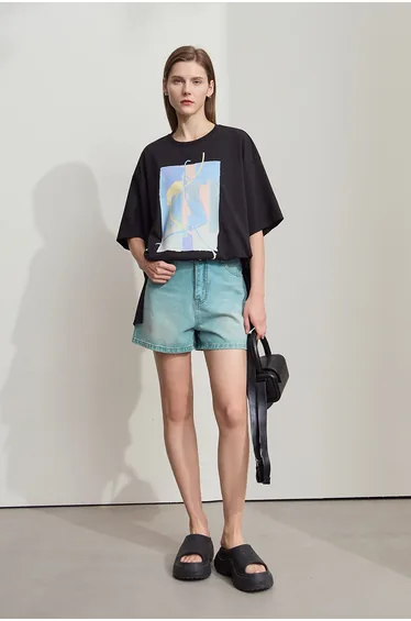 Abstract print drop-shoulder tee