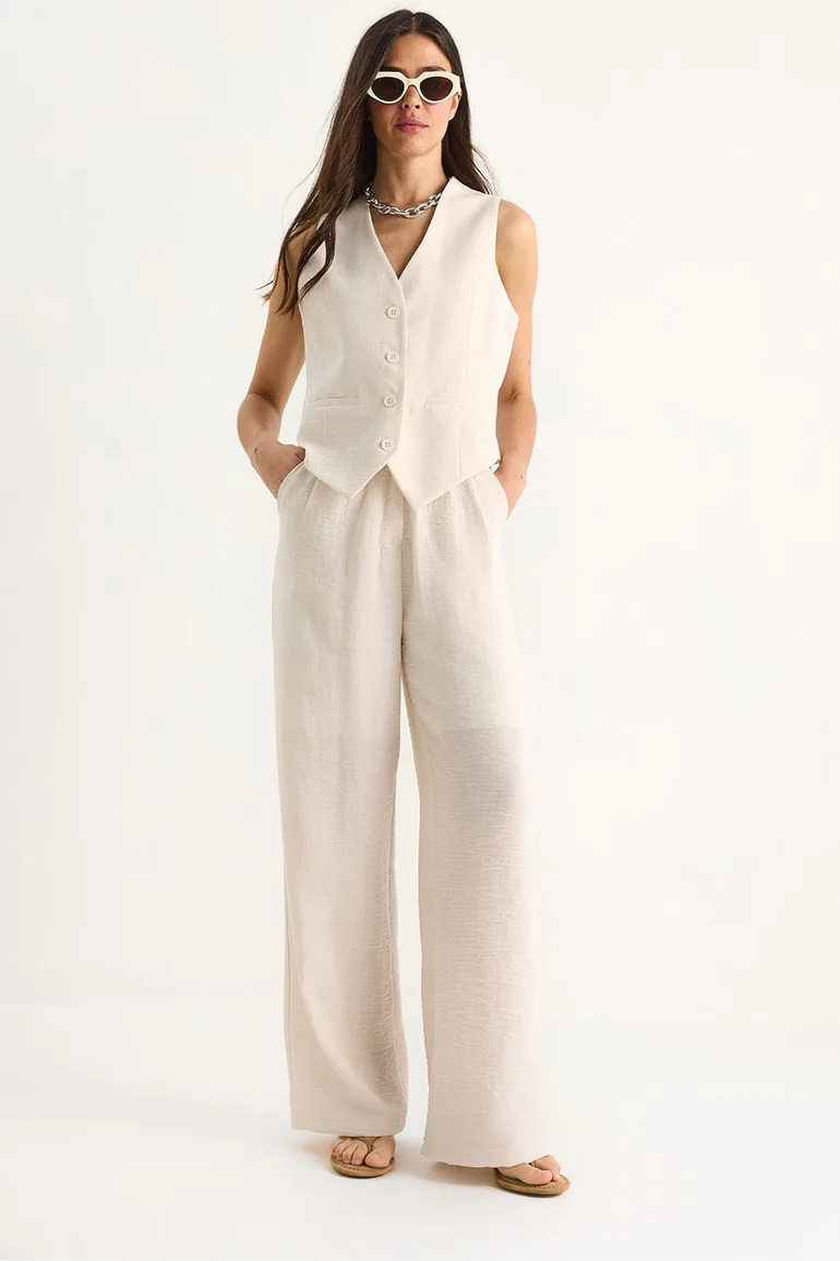 LUCCI V-neck Sleeveless High Waist Three-Piece Coord Set with Wide Leg Pants
