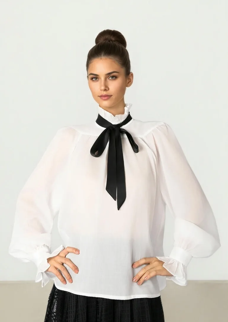 Off white Blouse With Black Neck - 1
