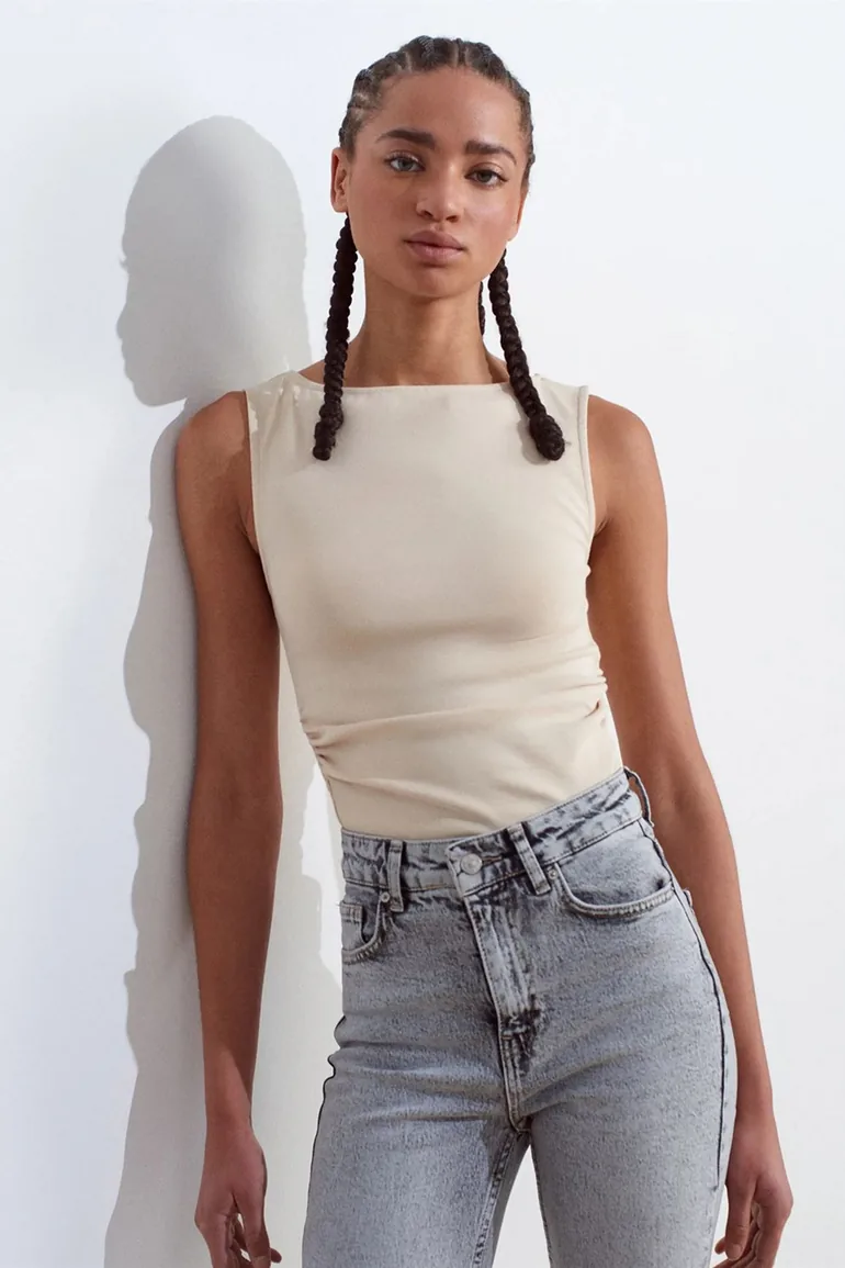 DILVIN Sleeveless Boat Neck Jersey Blouse - 1