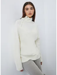 Off White Regular Fit Sweater with Zip Detail - 2