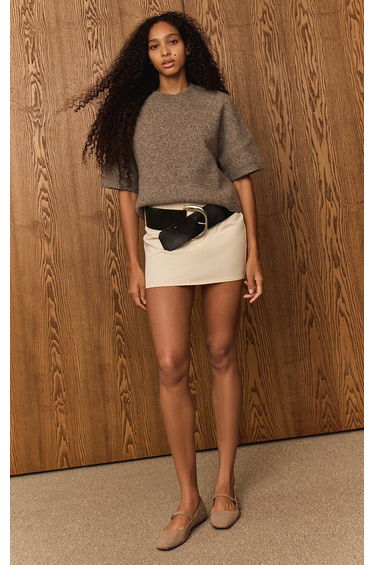 Cream Thick Belt Mini Skirt