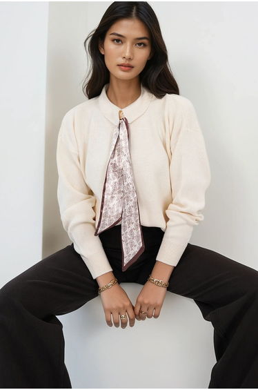 Women's Ecru Shirt Collar Flar Detailed Knitwear Sweater