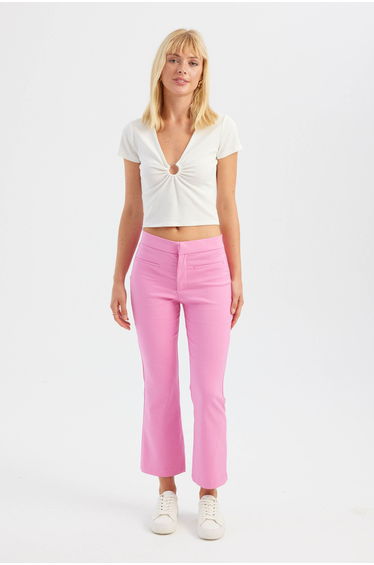 V Neck Short Sleeve Top with a Ruched Detail