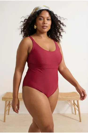 Cherry Slimming Effective t Shaping / Sculpting Plus Size Swimwear