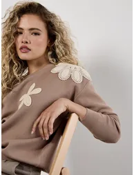 Crochet Daisies Jumper - 1