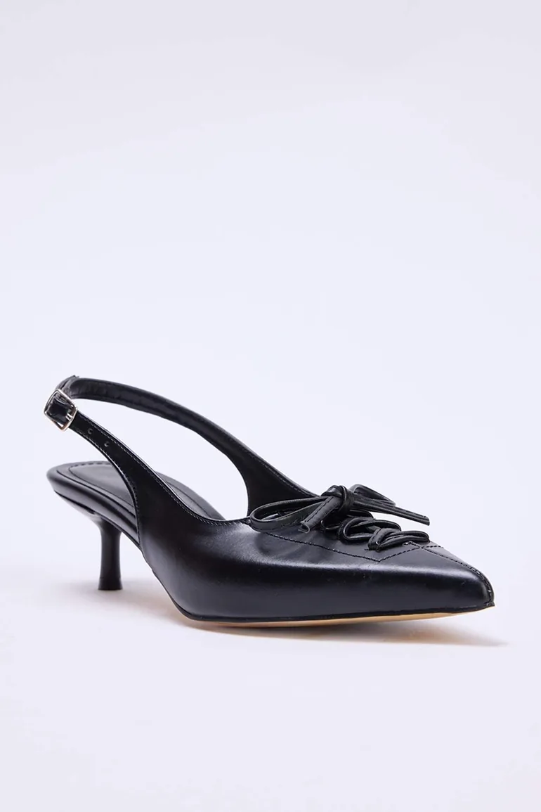 Black Classic Heeled Shoes - 2