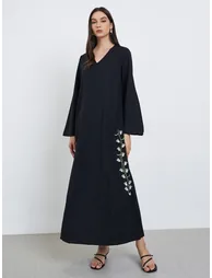 Black Floral Embroidery Jalabiya with Slit Hem - 1